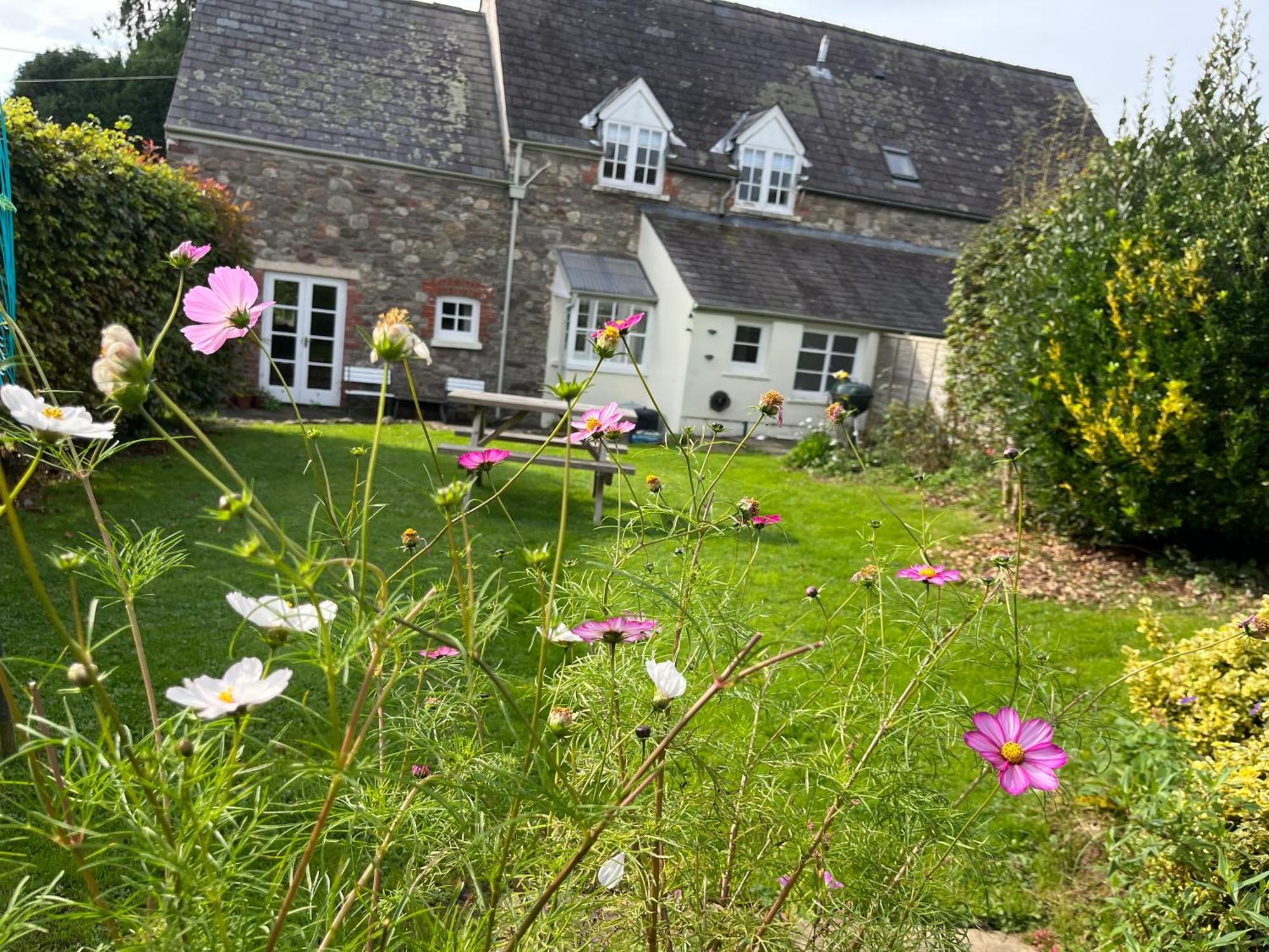 The Cottage 애버게이브니 외부 사진